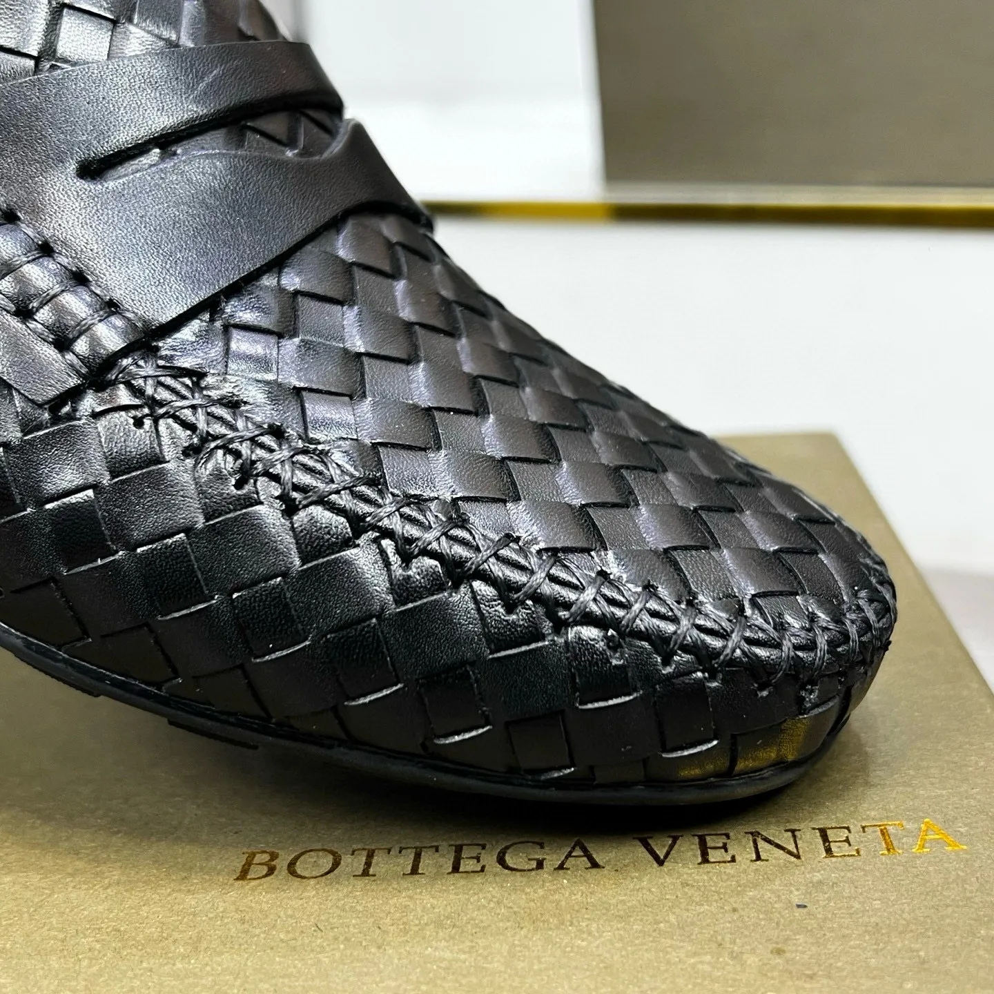 Ex-factory price 500 BV〰️Handmade classic men's leather shoes, Doudou shoes👉👉driving shoes, slip-on shoes, made of imported cowhide woven from Italy, 💕water-dyed cowhide lining, 🔊original outsole, waterproof platform design, comfortable on the feet. A good choice for traveling and driving, two colors available, code number: 38-44, (45 can be customized)